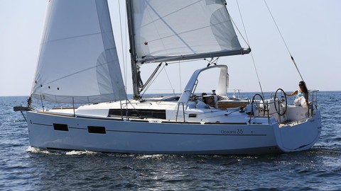 Beneteau Oceanis 35