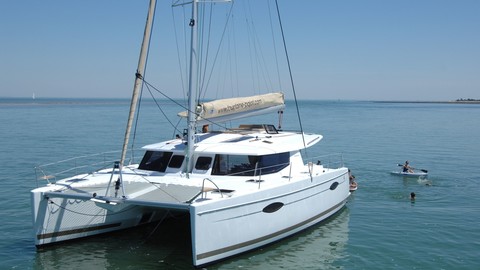 Fountaine Pajot Helia 44