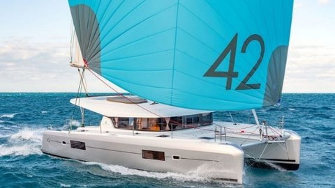 Lagoon 42
