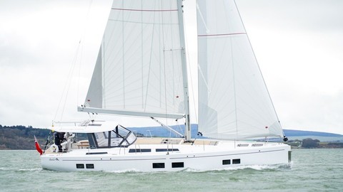 Hanse 548