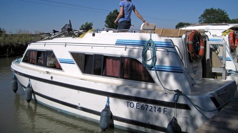 B & b boat builders core sound 17