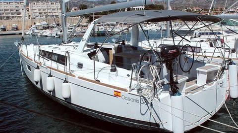 Beneteau Oceanis 38.1