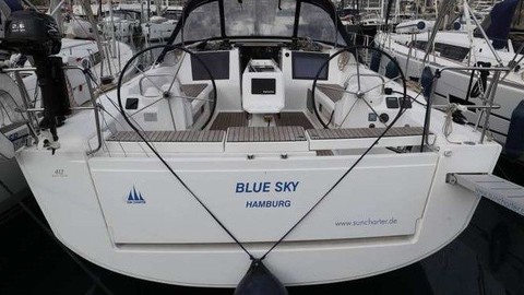 Dufour 412