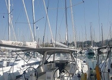 Beneteau Oceanis 38