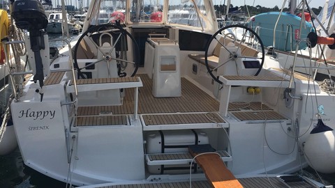 Beneteau Oceanis 38
