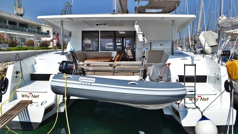 Fountaine Pajot Lucia 40