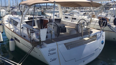Beneteau Oceanis 45