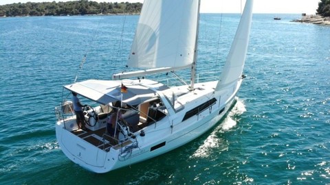 Beneteau Oceanis 41.1