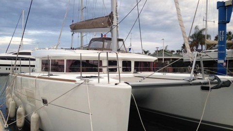 Lagoon 400 S2