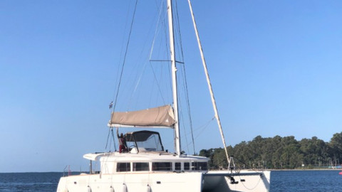 Lagoon 450 F