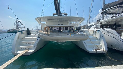 Lagoon 450 F