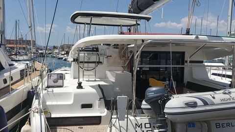 Lagoon 42