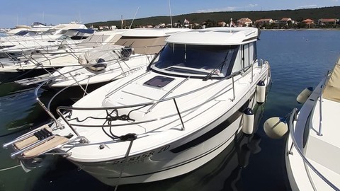 Jeanneau Merry Fisher 895