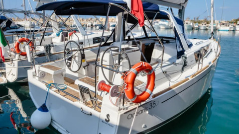 Beneteau Oceanis 35.1