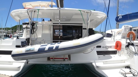 Lagoon 42
