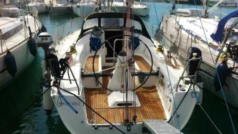Bavaria 38