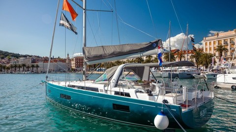 Beneteau Oceanis 54