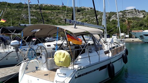 Bavaria CRUISER 34
