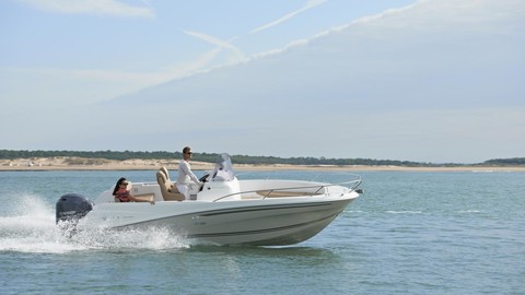 Jeanneau Cap Camarat 650 Open