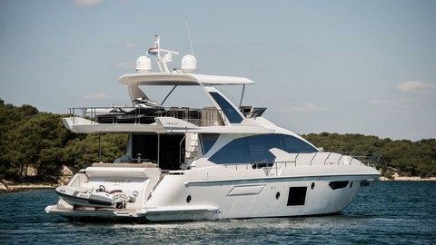 Azimut 72