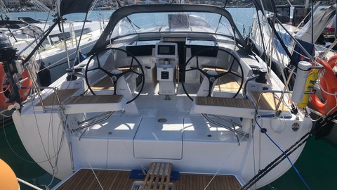 Hanse 418
