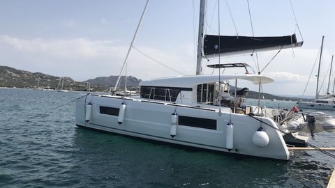 Lagoon 40
