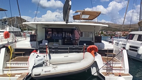 Fountaine Pajot Astréa 42