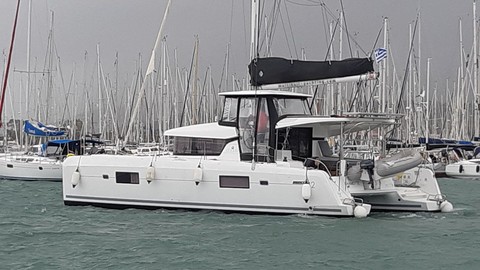 Lagoon 42