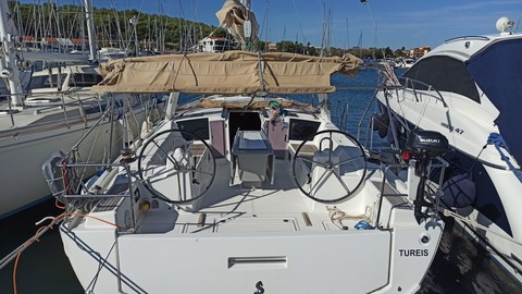 Beneteau Oceanis 41.1