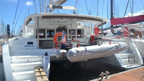 Lagoon 450 F