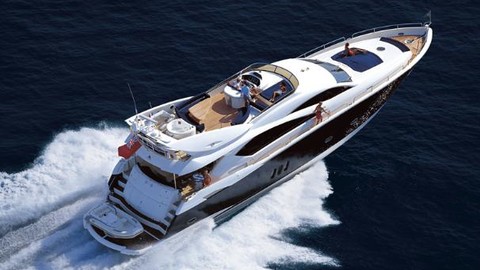 Sunseeker 82 Yacht