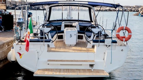 Beneteau Oceanis 51.1