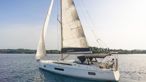 Beneteau Oceanis 51.1