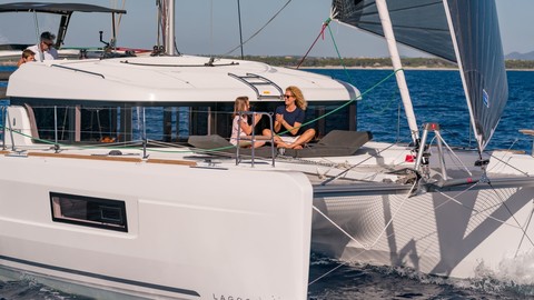 Lagoon 40