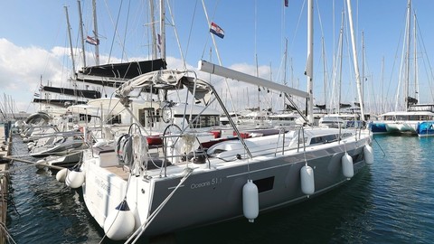 Beneteau Oceanis 51.1
