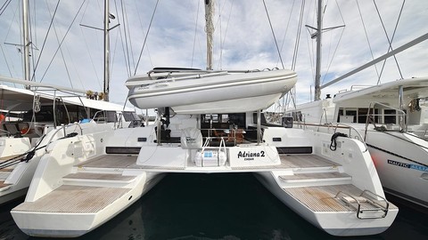 Lagoon 42
