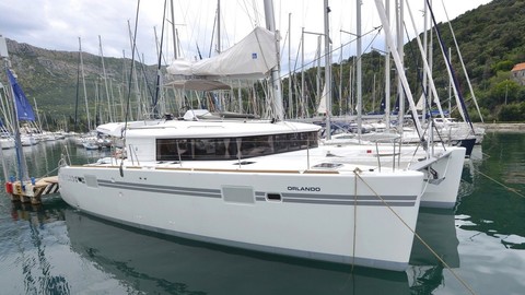 Lagoon 450 F
