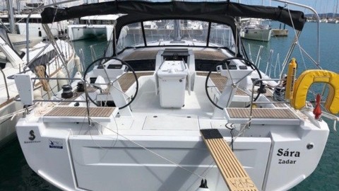 Beneteau Oceanis 46