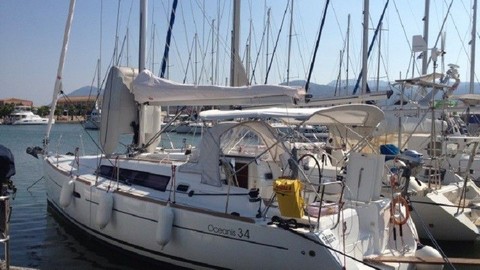 Beneteau Oceanis 34