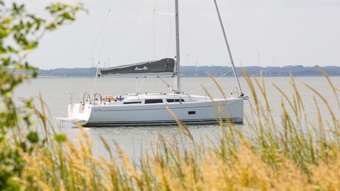 Hanse 348