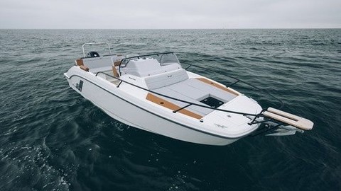 Beneteau Flyer 7 SUNdeck