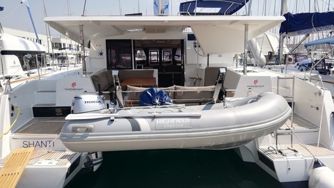 Fountaine Pajot Lucia 40