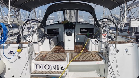 Jeanneau Sun Odyssey 490