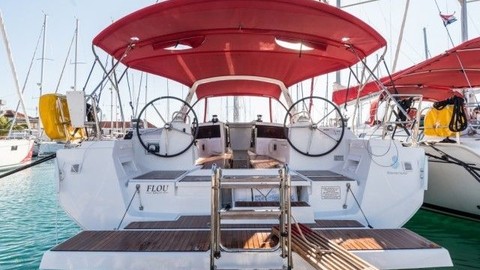 Beneteau Oceanis 48