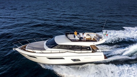 Ferretti 450