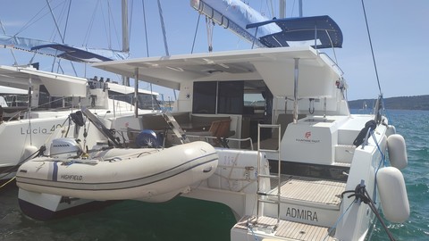 Fountaine Pajot Lucia 40