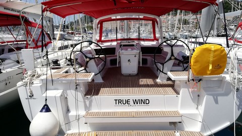 Beneteau Oceanis 51.1