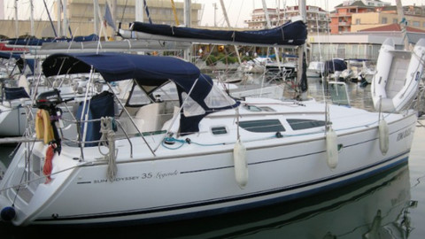 Jeanneau Sun Odyssey 35