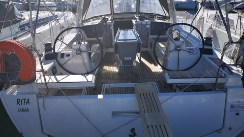 Beneteau Oceanis 41.1