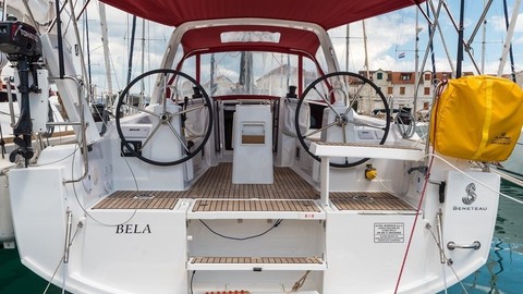 Beneteau Oceanis 35